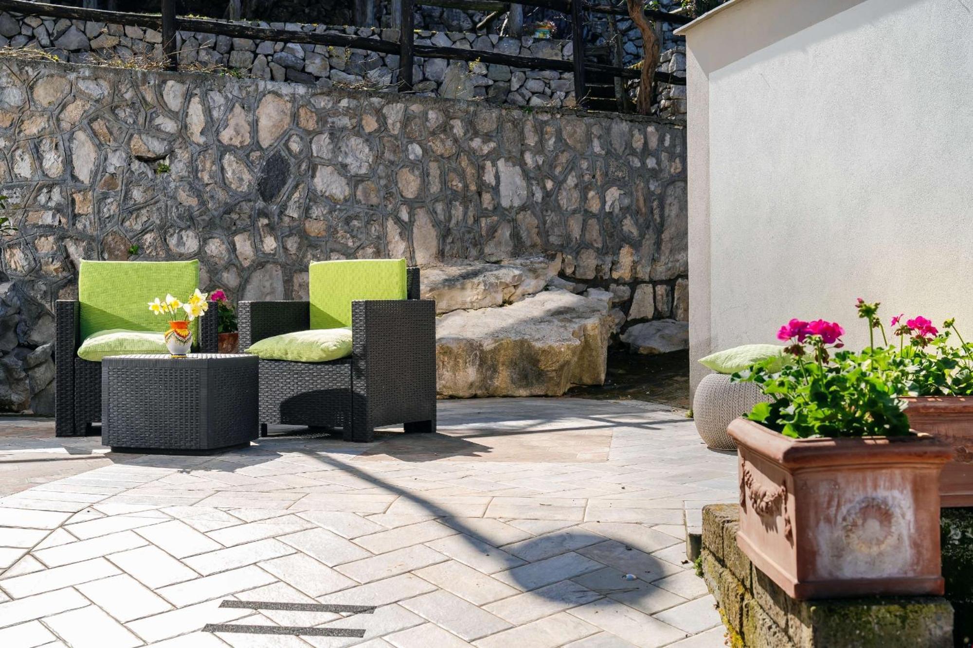 L'Antica Pigna Chateau Вико-Экуенсе Экстерьер фото